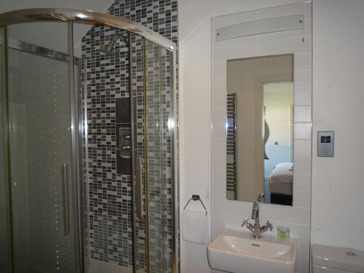 Castlemartyr Holiday Mews 3 Bed By Trident Holiday Homes מראה חיצוני תמונה