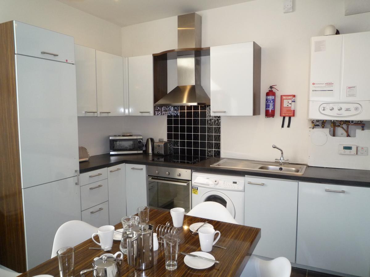 Castlemartyr Holiday Mews 3 Bed By Trident Holiday Homes מראה חיצוני תמונה